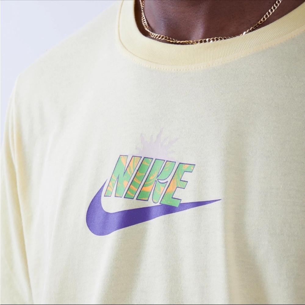 Nike Yellow Short Sleeve Tee